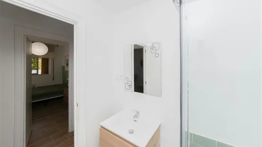 Rooms in Granada - photo 6