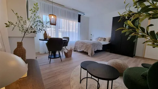 Rooms in Location is not specified - photo 1