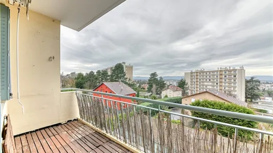 Apartments in Lyon - photo 5