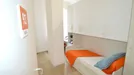 Room for rent, Modena, Emilia-Romagna, &lt;span class=&quot;blurred street&quot; onclick=&quot;ProcessAdRequest(9951573)&quot;&gt;&lt;span class=&quot;hint&quot;&gt;See streetname&lt;/span&gt;[xxxxxxxxxxxxx]&lt;/span&gt;