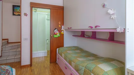 Apartments in Albiolo - photo 9