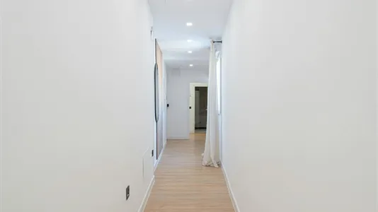 Rooms in Madrid Centro - photo 9