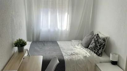 Room for rent in Tavernes Blanques, Comunidad Valenciana