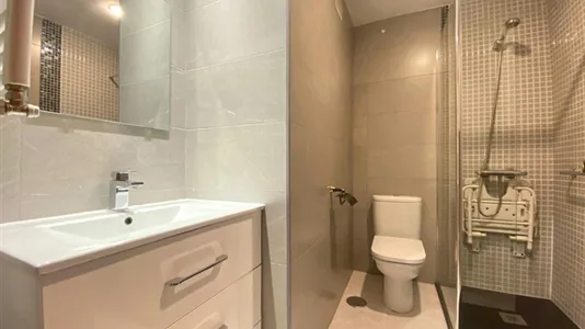 Rooms in Madrid Retiro - photo 4