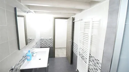 Apartments in Roma Municipio VII – Appio-Latino/Tuscolano/Cinecittà - photo 8