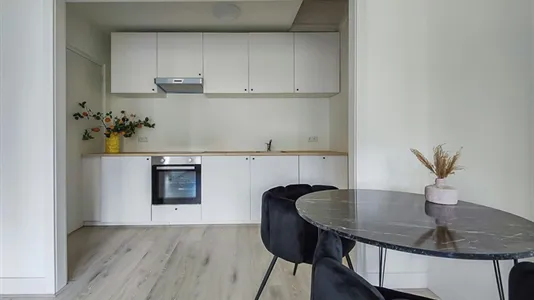 Apartments in Location is not specified - photo 8