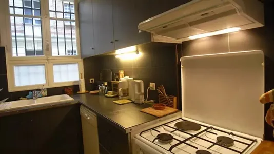 Apartments in Paris 16ème arrondissement (South) - photo 8