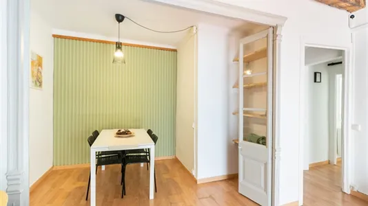 Apartments in Barcelona Ciutat Vella - photo 9