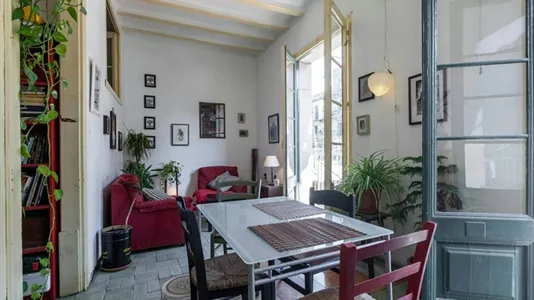 Rooms in Barcelona Ciutat Vella - photo 10