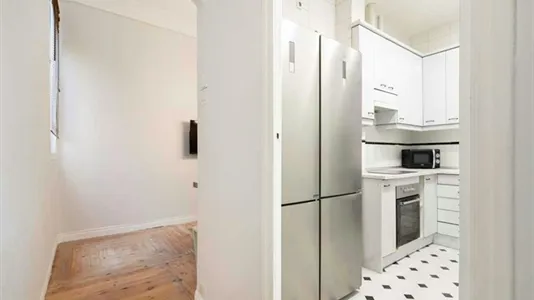 Rooms in Madrid Centro - photo 6