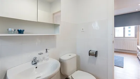 Rooms in Bilbao - photo 7