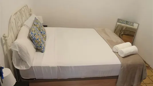 Rooms in Barcelona Ciutat Vella - photo 2