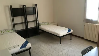 Room for rent in Bologna, Emilia-Romagna