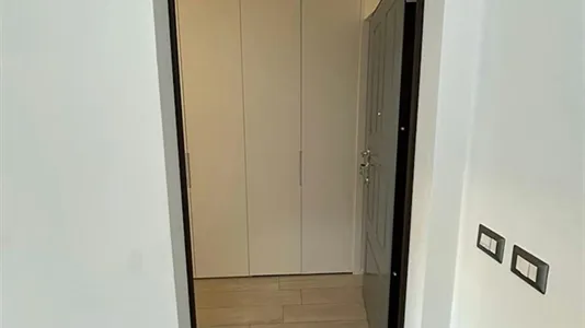 Apartments in Milano Zona 8 - Fiera, Gallaratese, Quarto Oggiaro - photo 4