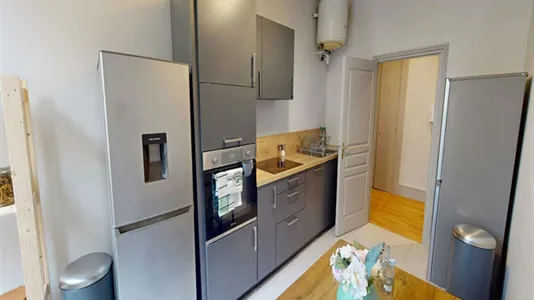 Rooms in Lyon - photo 6