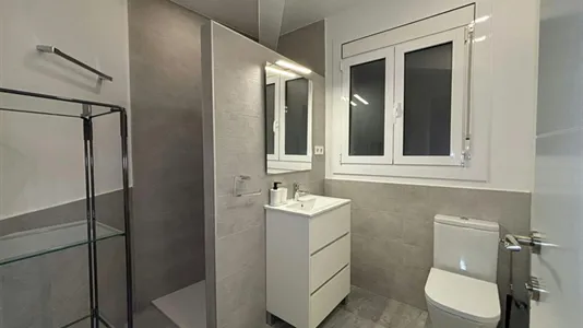 Rooms in Barcelona Eixample - photo 7