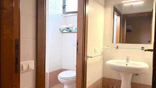 Rooms in Roma Municipio XI – Arvalia/Portuense - photo 4