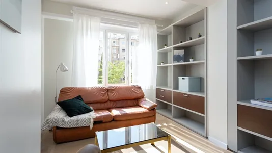 Rooms in Barcelona Eixample - photo 8