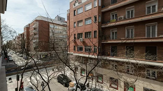 Rooms in Madrid Chamberí - photo 9