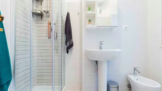 Rooms in Roma Municipio IX – EUR - photo 9