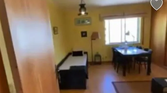 Rooms in Almada - photo 1