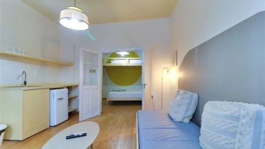 Apartments in Location is not specified - photo 6