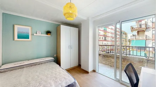 Rooms in Valencia Camins al Grau - photo 5