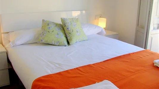 Apartments in Valencia Ciutat Vella - photo 2