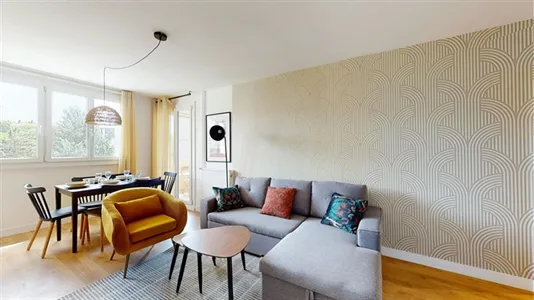 Rooms in Aix-en-Provence - photo 2