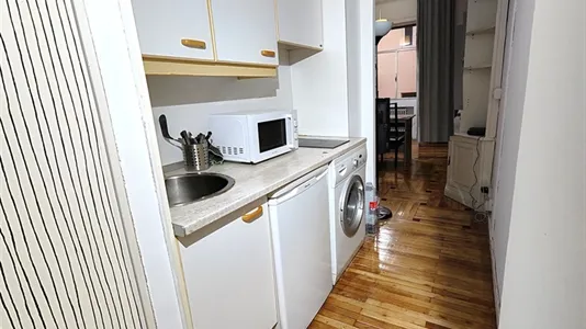 Apartments in Madrid Chamberí - photo 8