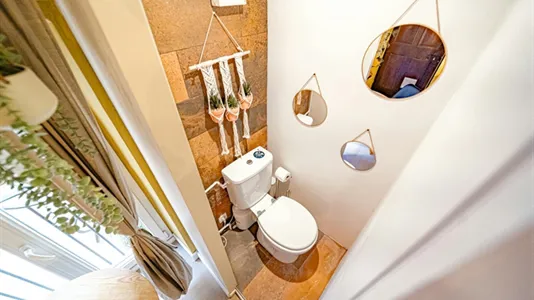 Apartments in Lyon - photo 8