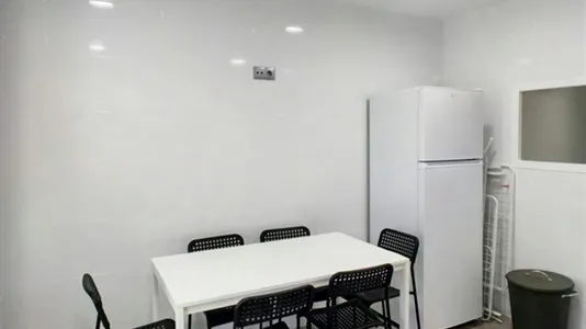 Rooms in Las Barranquillas - photo 9