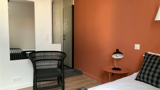 Rooms in L'Haÿ-les-Roses - photo 9