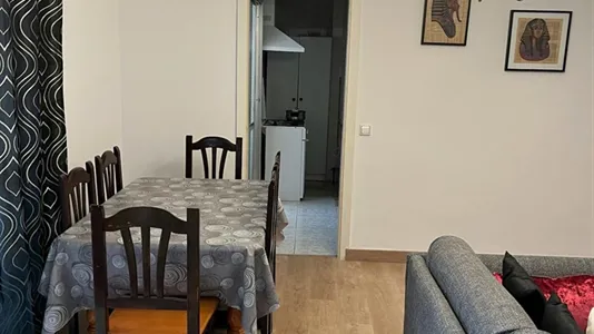 Rooms in Málaga - photo 9