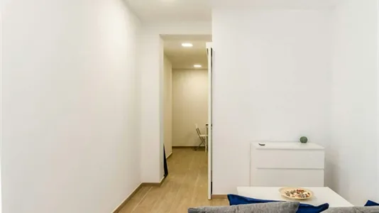 Apartments in Barcelona Sants-Montjuïc - photo 5