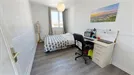 Room for rent, Lyon, Auvergne-Rhône-Alpes, &lt;span class=&quot;blurred street&quot; onclick=&quot;ProcessAdRequest(12984625)&quot;&gt;&lt;span class=&quot;hint&quot;&gt;See streetname&lt;/span&gt;[xxxxxxxxxxxxx]&lt;/span&gt;