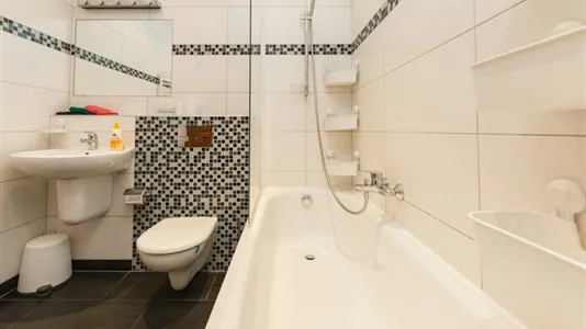 Rooms in Berlin Friedrichshain-Kreuzberg - photo 7