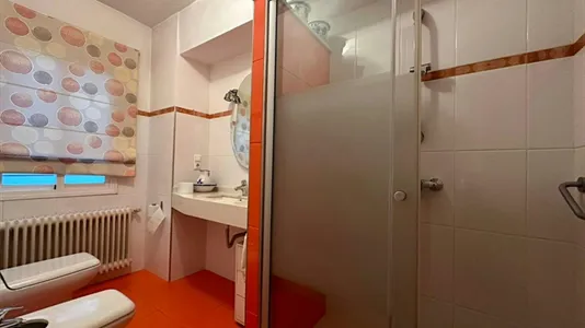 Rooms in Granada - photo 9