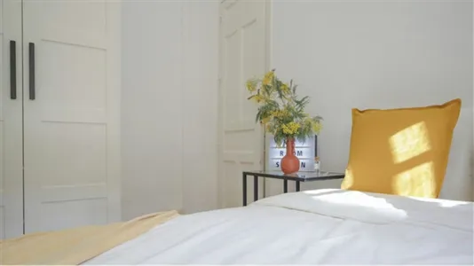 Rooms in Madrid Salamanca - photo 6