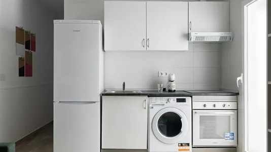 Rooms in Getafe - photo 6