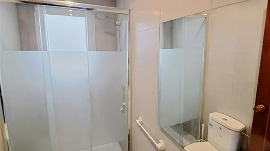 Rooms in el Camí de Vera - photo 7