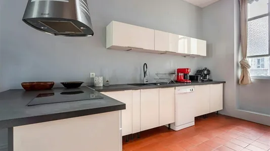 Apartments in Lyon - photo 9