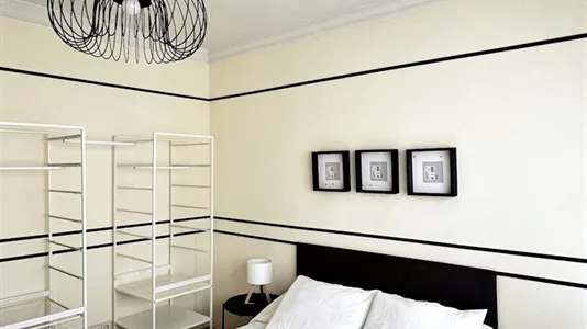 Rooms in Madrid Hortaleza - photo 6