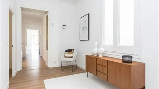 Apartments in Barcelona Eixample - photo 7