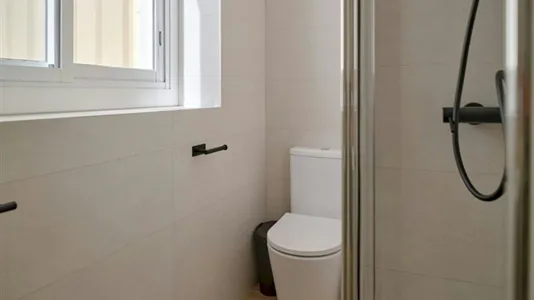 Rooms in Valencia Ciutat Vella - photo 10