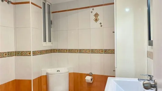 Rooms in Málaga - photo 4