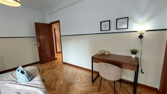 Rooms in Madrid Chamartín - photo 6