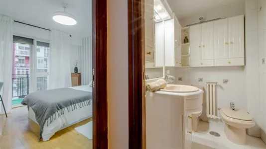 Rooms in Madrid Chamartín - photo 7