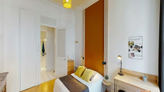 Rooms in Lyon - photo 1
