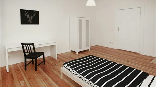 Rooms in Berlin Friedrichshain-Kreuzberg - photo 2